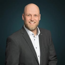 Benjamin Wilke von Lekkerland, Experte für Sortiment und Einkauf bei Automatenkreis.